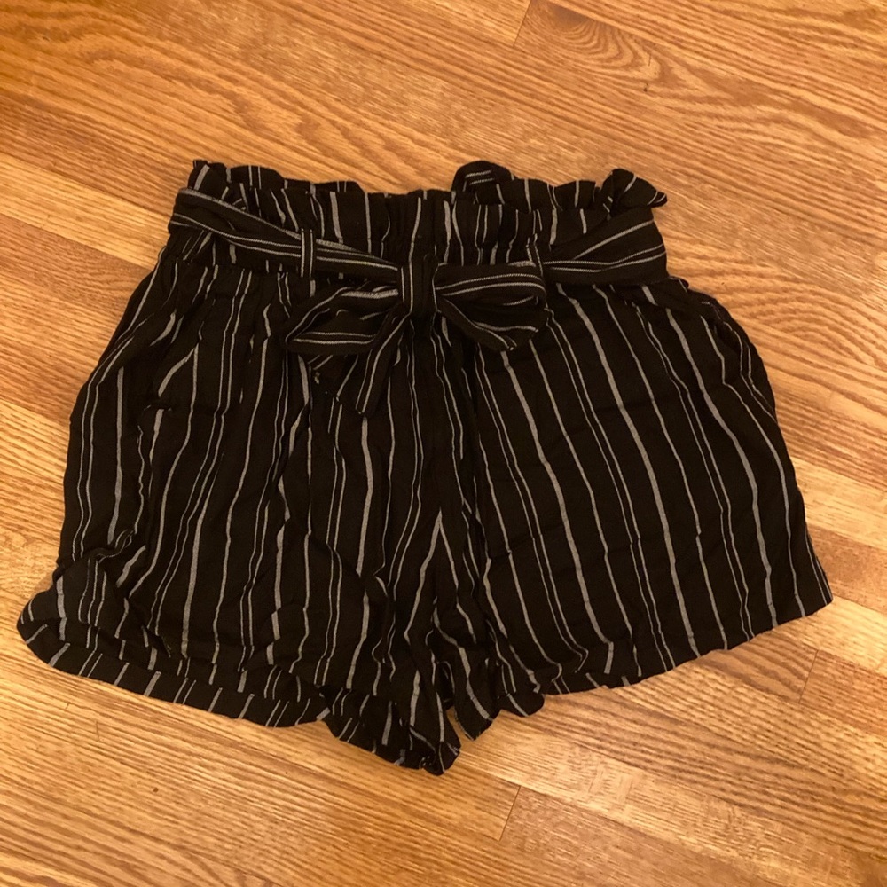 paperbag shorts